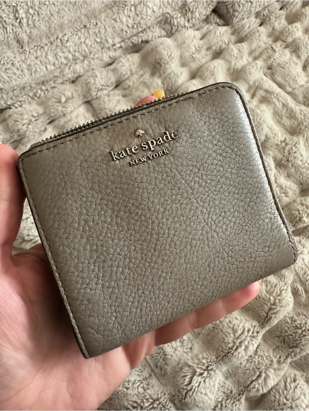 Kate Spade Pebbled Leather Small Zip Wallet in gray